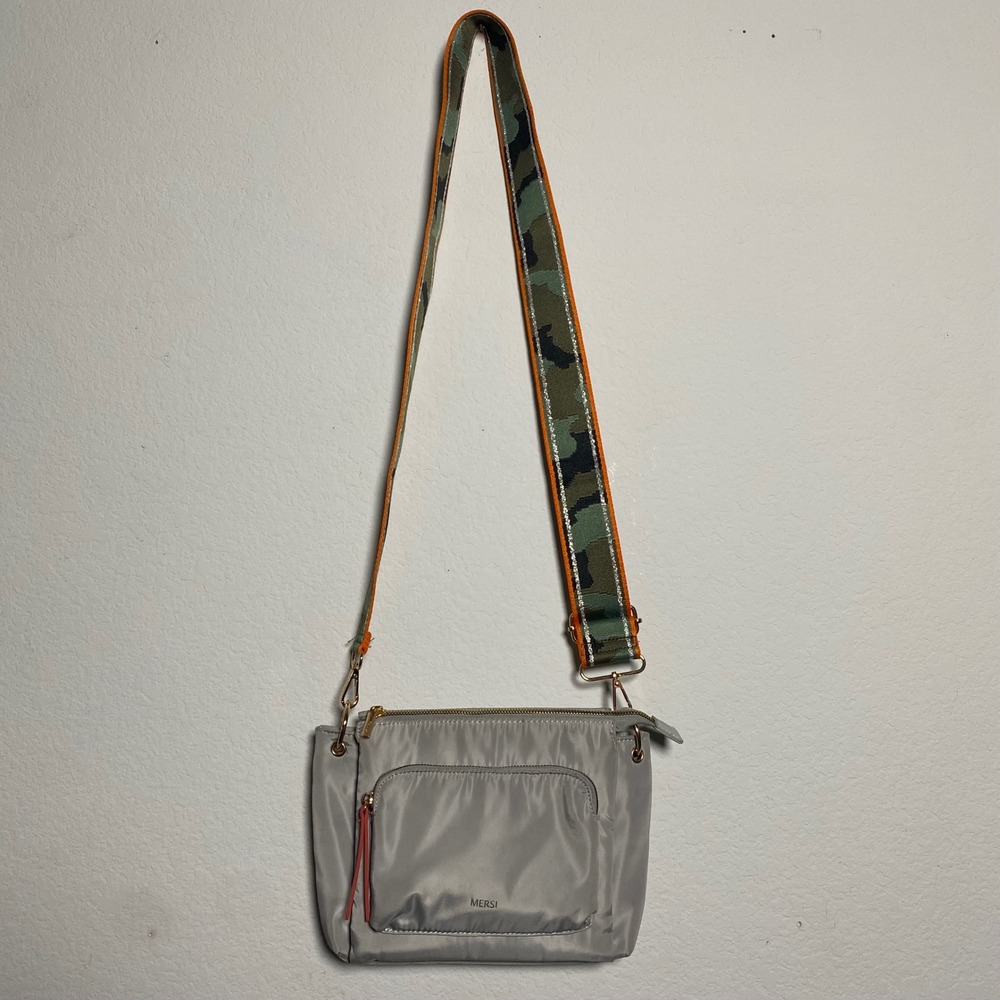 Mersi Crossbody Bag Gray Nylon with Adjustable Camo Strap Zipper Purse‎